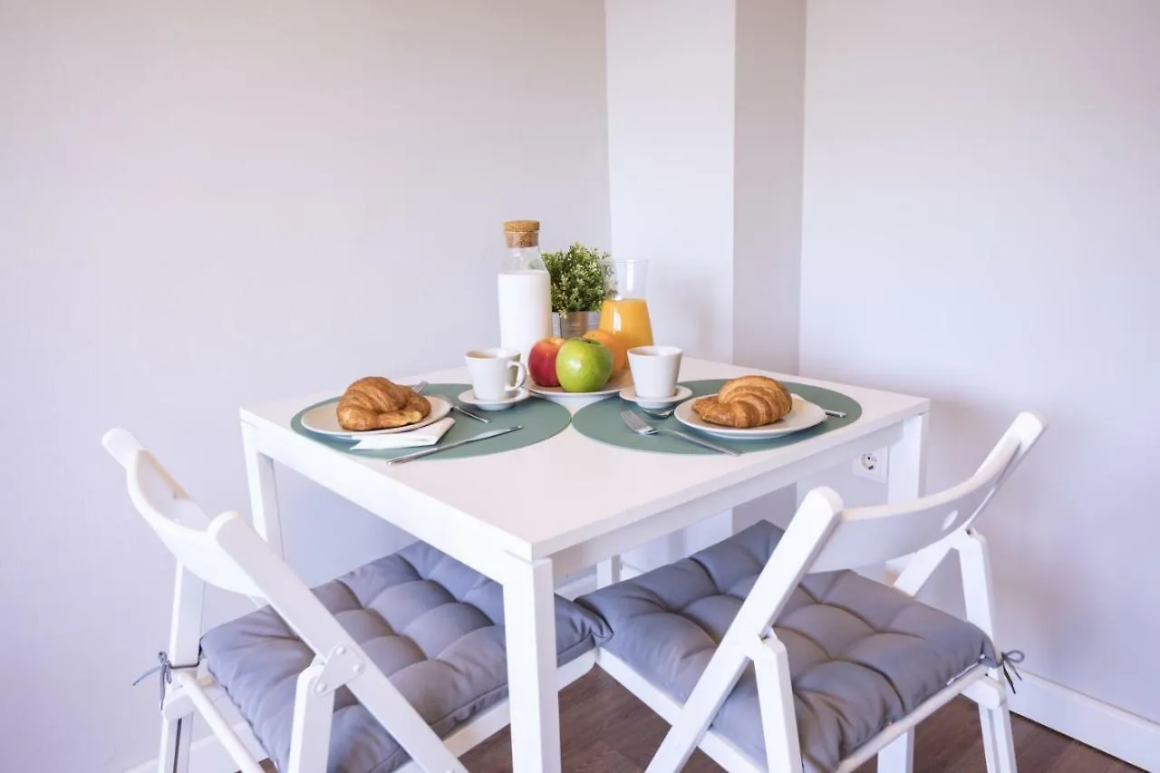 Malagueta Cool Beach Apartment Malaga